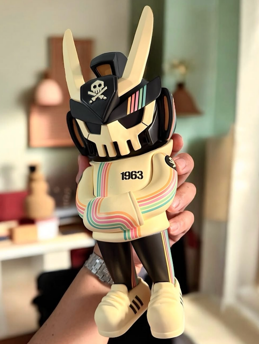 “VINTAGE MEGATEQ”